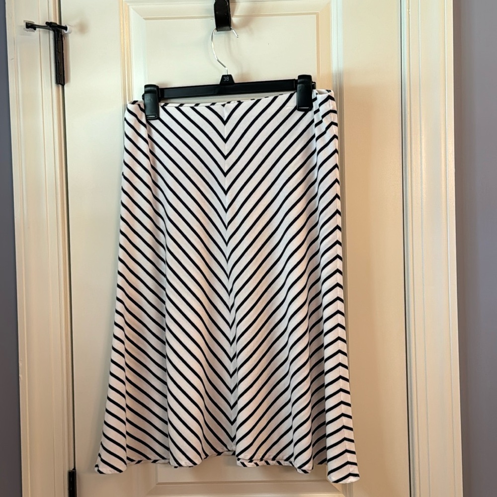 Ann Taylor knit striped skirt